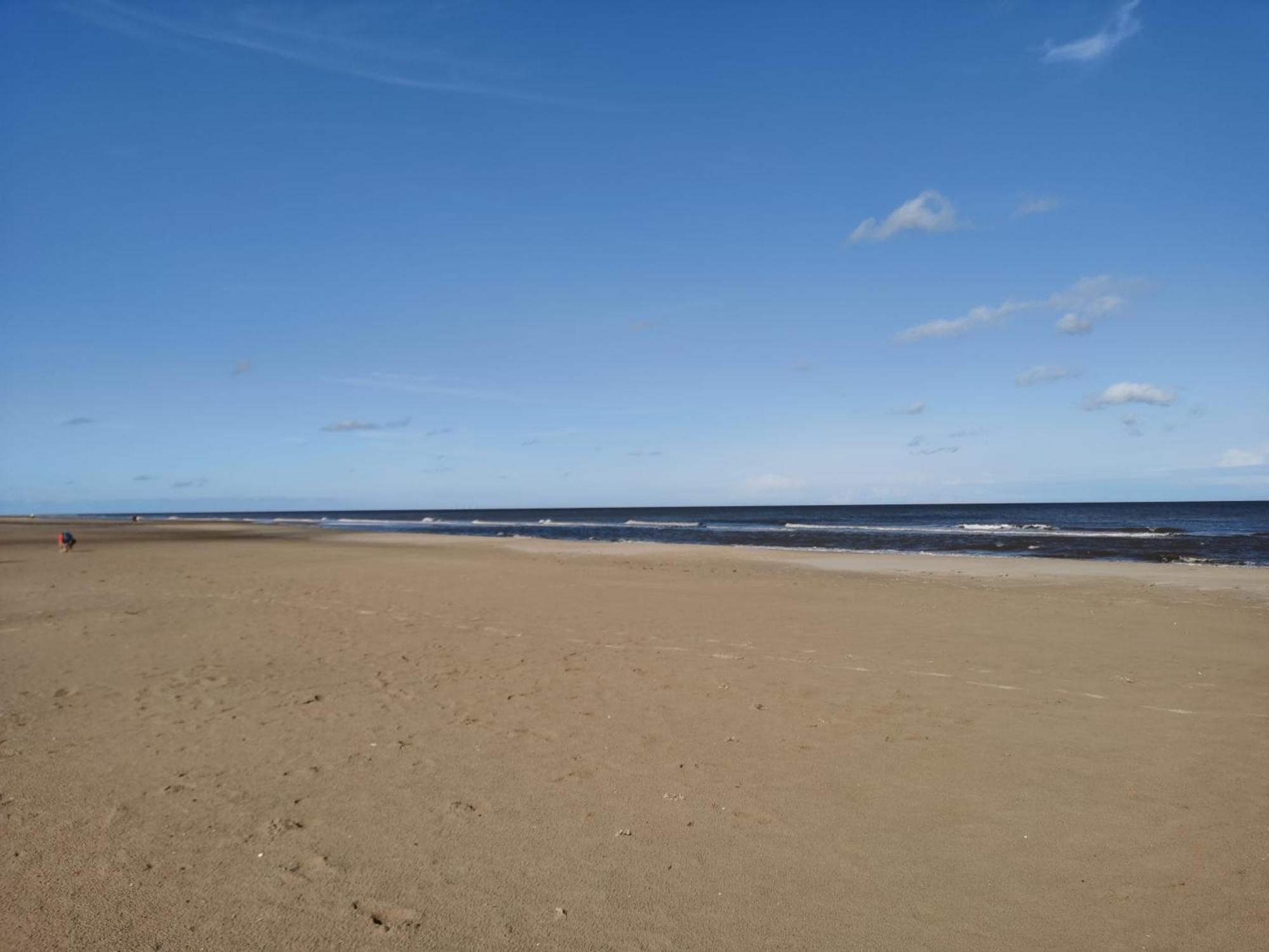 Golden Sands Beach Activities Sea Holiday Relax Mablethorpe Eksteriør bilde